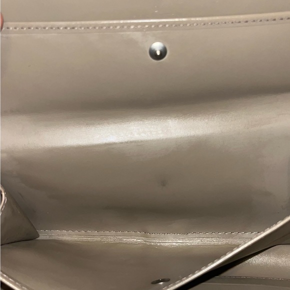 💯Authentic Louis Vuitton Epi Portefeuille International Long Wallet - Picture 9 of 17